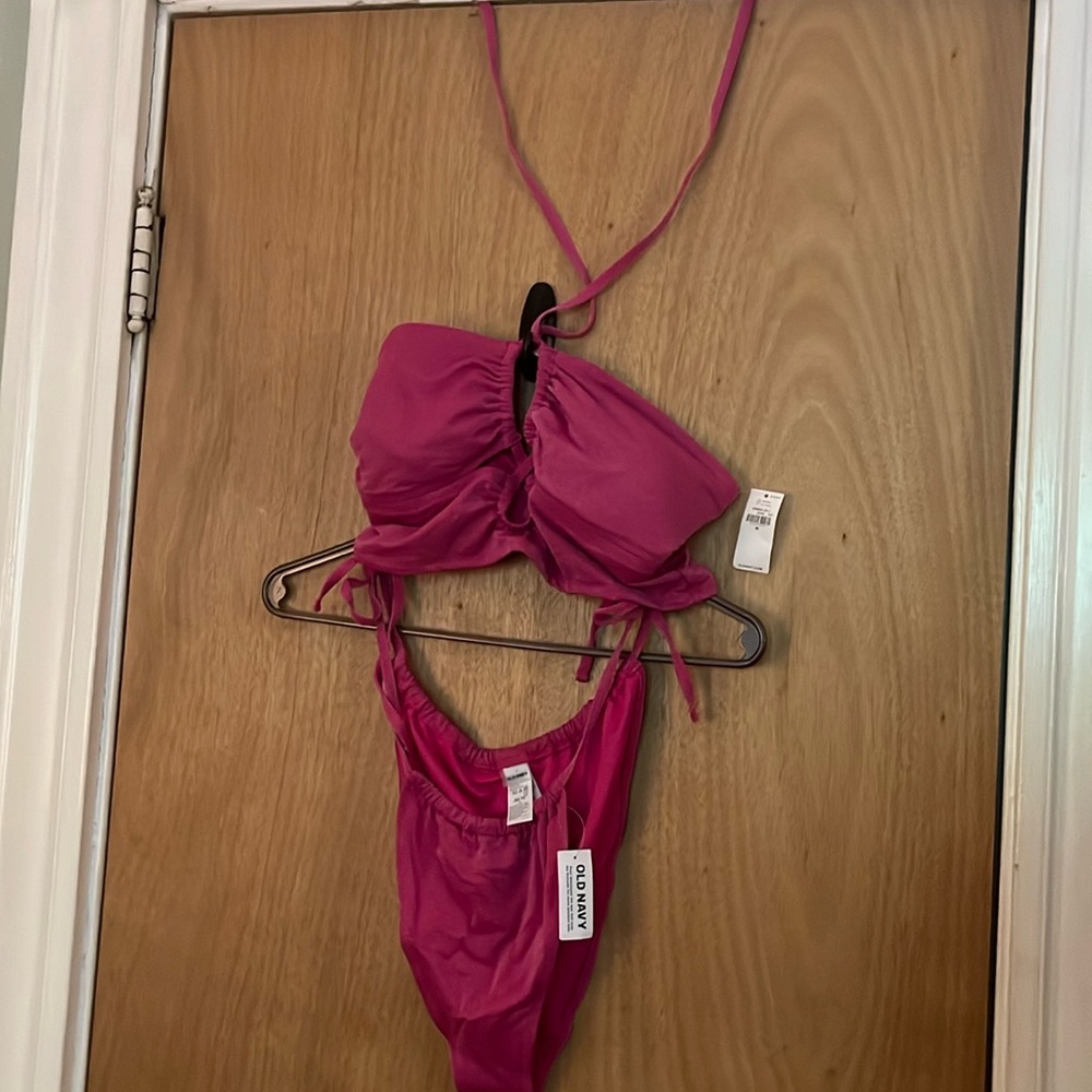 Old Navy Dragonfruit Shine Halter Bikini SET